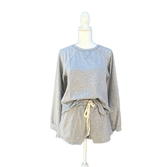 Comfy Round Neck Loungewear Short Set Light Gray - Picture 3 of 9